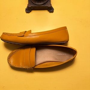 Gently used Old Navy loafers